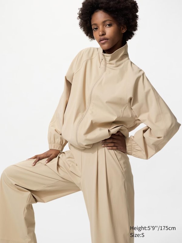 Ultra Stretch 女士运动上衣