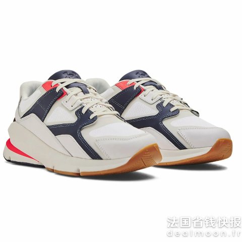 Under ArmourForge 96 跑步鞋 白色