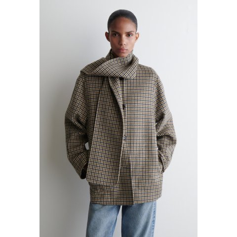 格纹羊毛围巾大衣