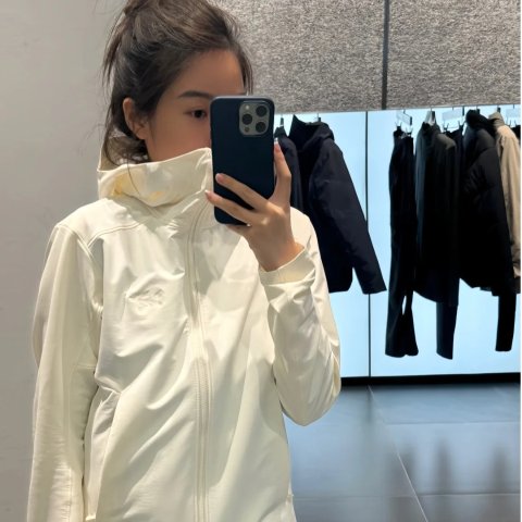 Arc teryx同系列中间层 KYANITE 中层夹克