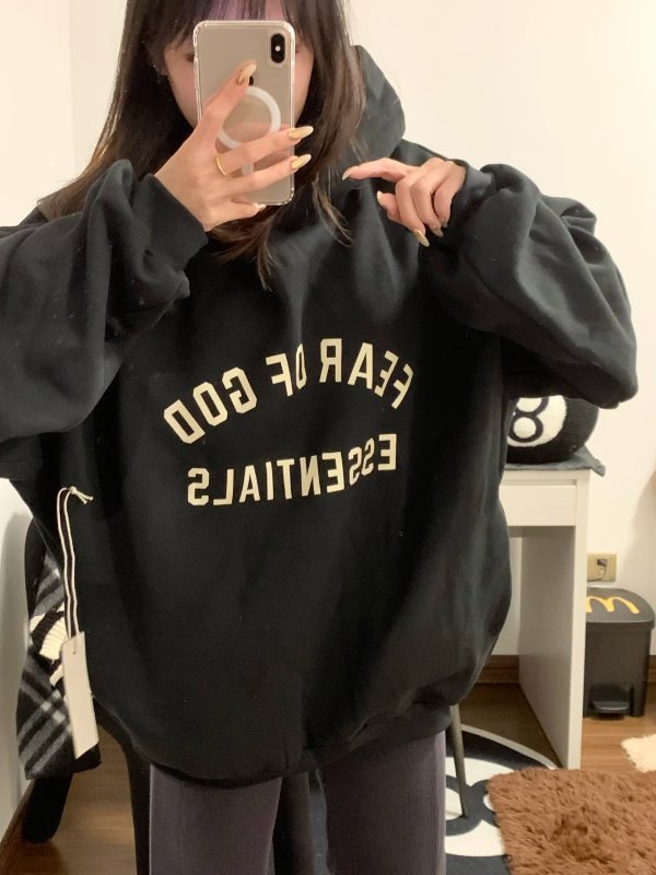  ESSENTIALS 抓绒连帽卫衣