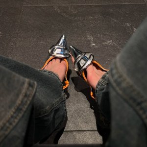 直接8折 镂空Logo短靴$592