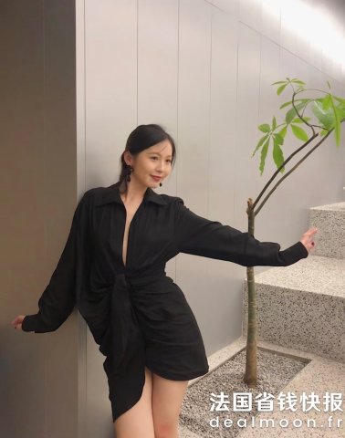 Jacquemus超有设计感的连衣裙！相似款@JingchooJacquemus La Robe Bahia 迷你连衣裙