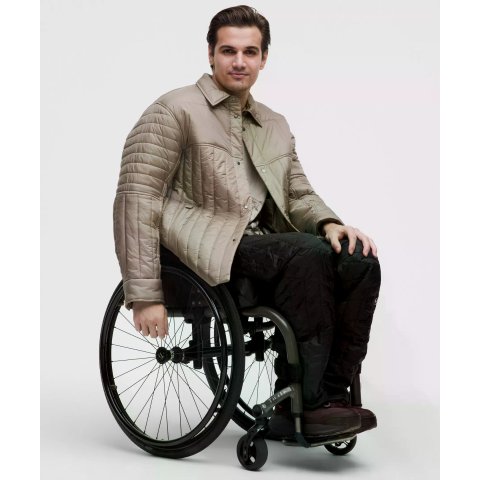 Team Canada 男士尼龙夹克 CPC标志