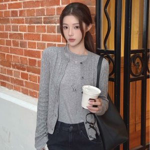 3折起 舒芙蕾毛衣€14.9