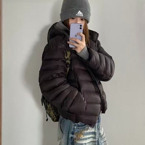 The North Face女款羽绒连帽夹克