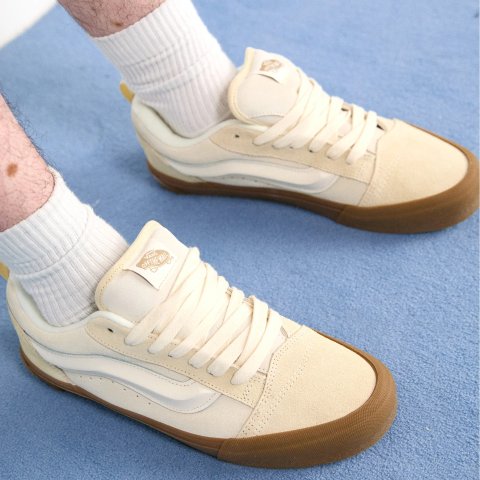 VansKNU SKOOL 米色低帮休闲鞋