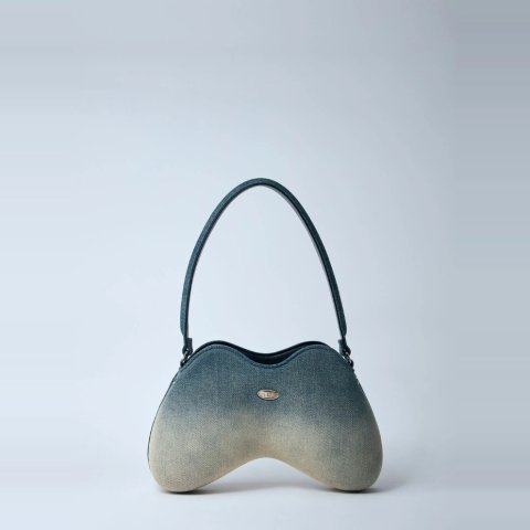 Play Double-D 单肩包