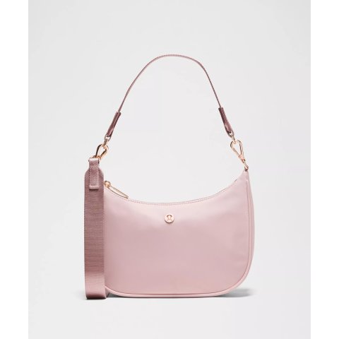 City Essentials 小号单肩包 3L