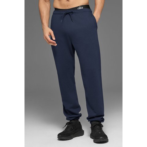 alo yogaChill Sweatpant Men s Sweatpants