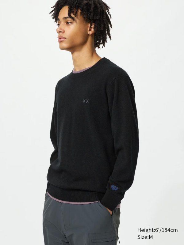 UNIQLO KAWS 羊绒圆领毛衣