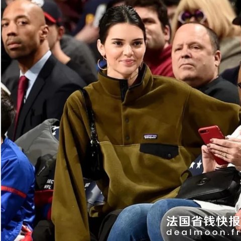 BROW END.肯豆类似款 @Xóchitl-closetPatagonia Snap-T抓绒衫 绿色