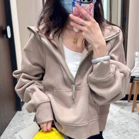 Scuba 半拉链高领卫衣@小刘肉肉.