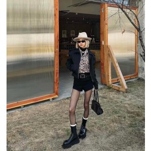 Prada超显瘦百搭的短靴！@别叫我SallyPRADA Brushed皮革短靴