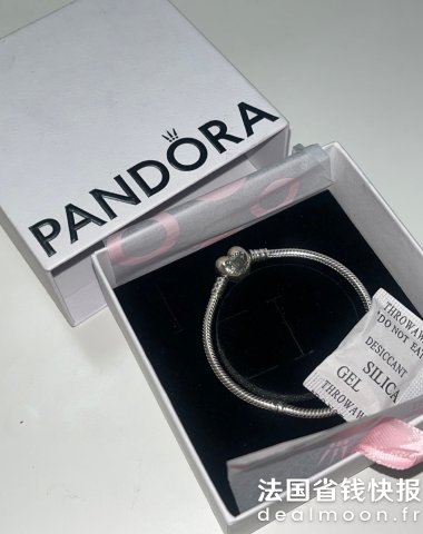 Pandora爱心链蛇骨扣925银手链