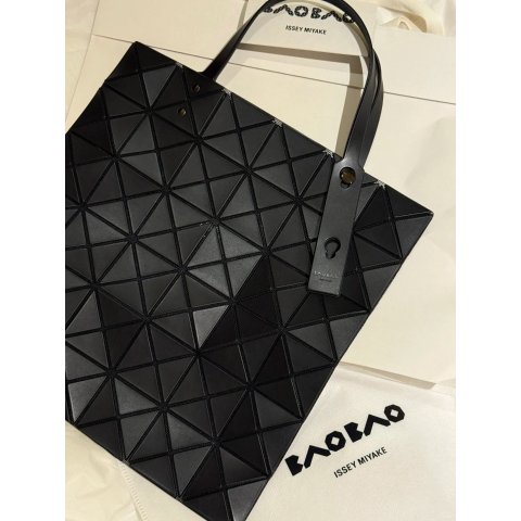 Lucent One-Tone 灰色托特包