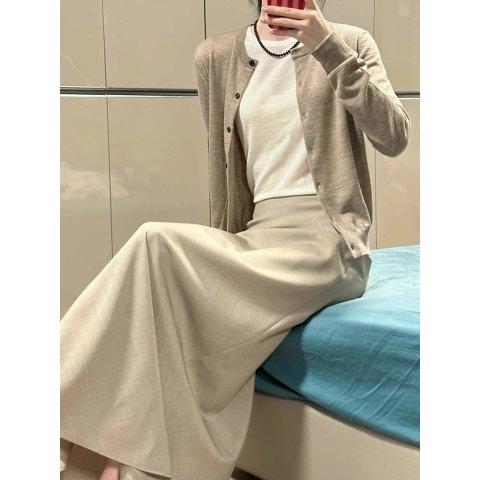 arket燕麦色小开衫