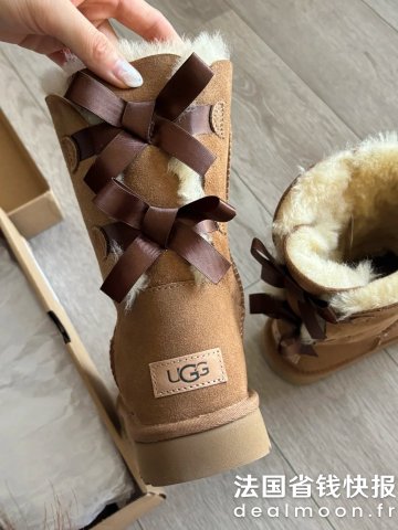 UGG好灵动俏皮的靴子 @木子予龄双蝴蝶结雪地靴
