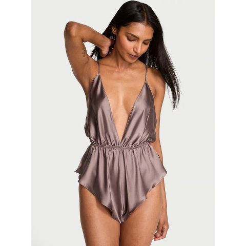 Victoria s SecretSatin 连体短裤