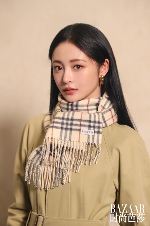 格纹羊绒围巾 周洁琼同款