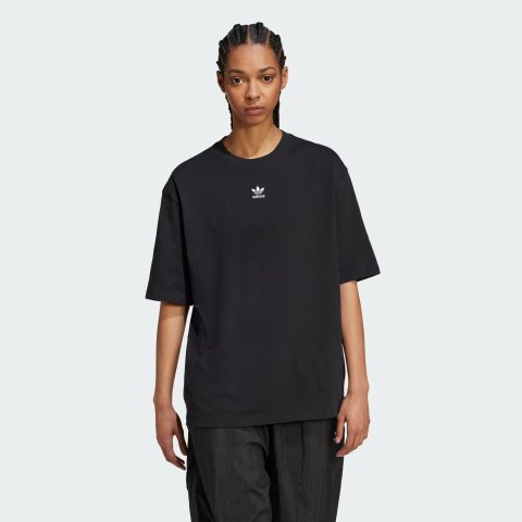 adidasEssentials Boyfriend Tee