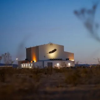 🚀 人类航天史新纪录！首位轮椅使用者即将...