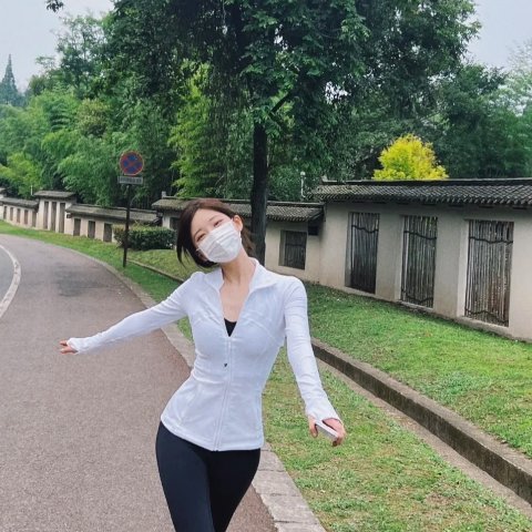 Lululemon露丝同款~Define 夹克