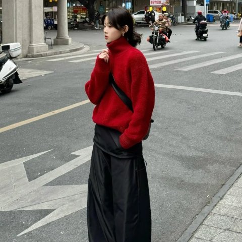 COS好应景的新年色@佳瑩啊Boiled-wool 高领毛衣