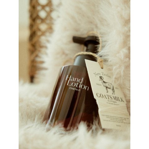 Cedar Peony Botanical Hand Lotion 515ml