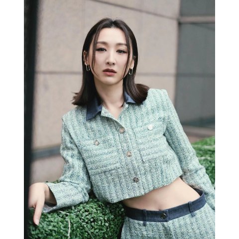 MajeExtra 30% OffCropped Metallic Tweed Jacket