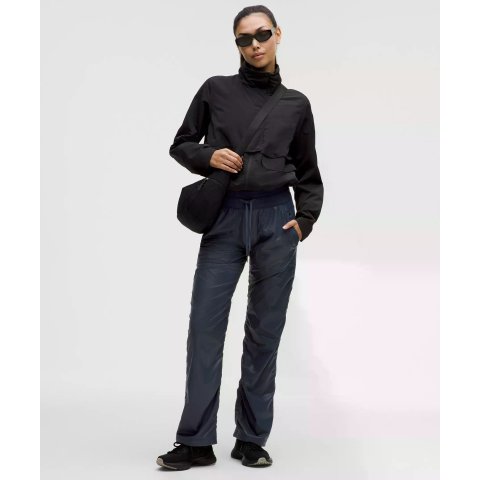 Lululemon Shine 中腰舞蹈裤