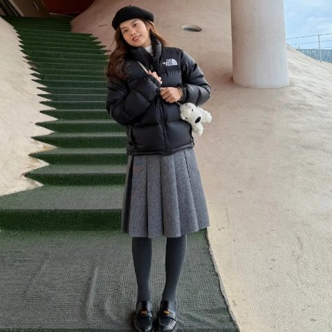 The North Face黑色永不出错@是锅不是锅黑色围脖款派克羽绒