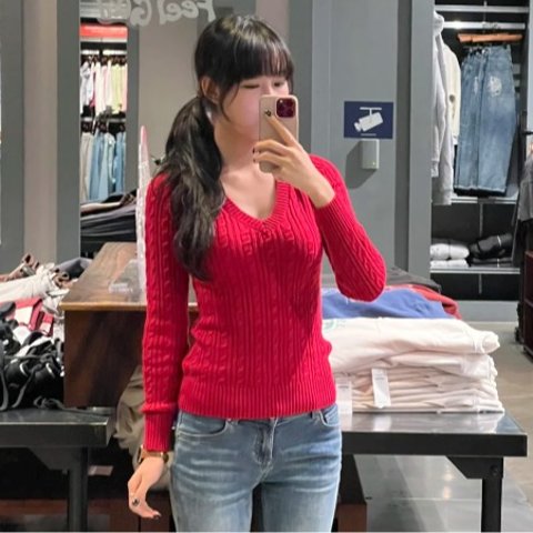 Icon 扭花圆领毛衣