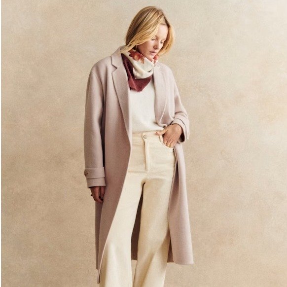 玫瑰裸色毛呢大衣