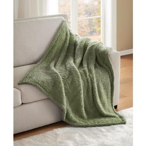 Cozy Fluffy Throw 50 x 60 Inch