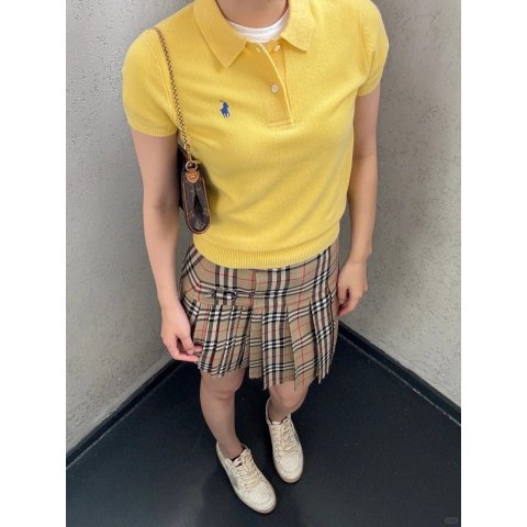  黄色棉Polo衫