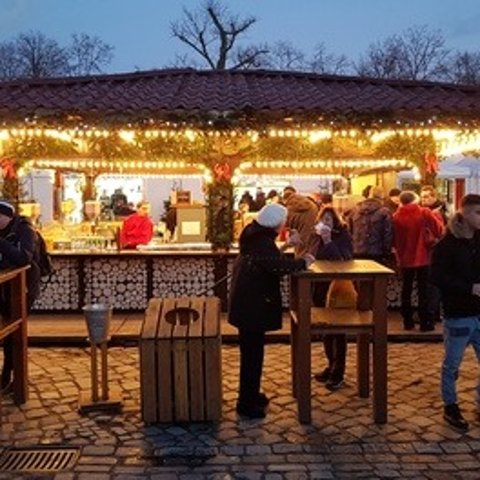 4杯热红酒Gluhwein 圣诞酒 