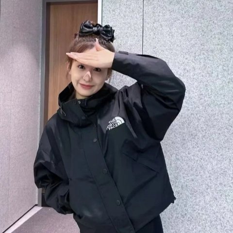 The North Face入门级必看 功能+颜值俱在@抱走小雨4合1连帽夹克 