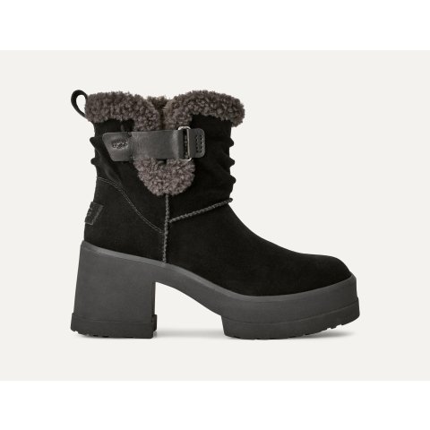 UGGMoxy Women s Slip On Shoes