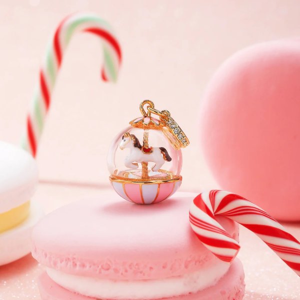 Carousel Globe 项链