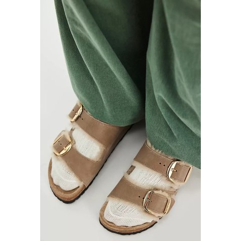 BirkenstockArizona 大扣羊羔毛凉鞋