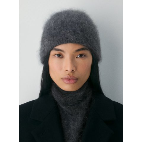 Brushed Cashmere 毛边帽