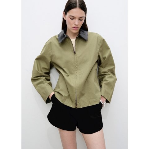 棉质拼色领夹克