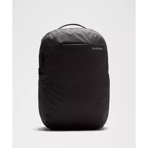 Triple-Zip 双肩包 28L 科技布