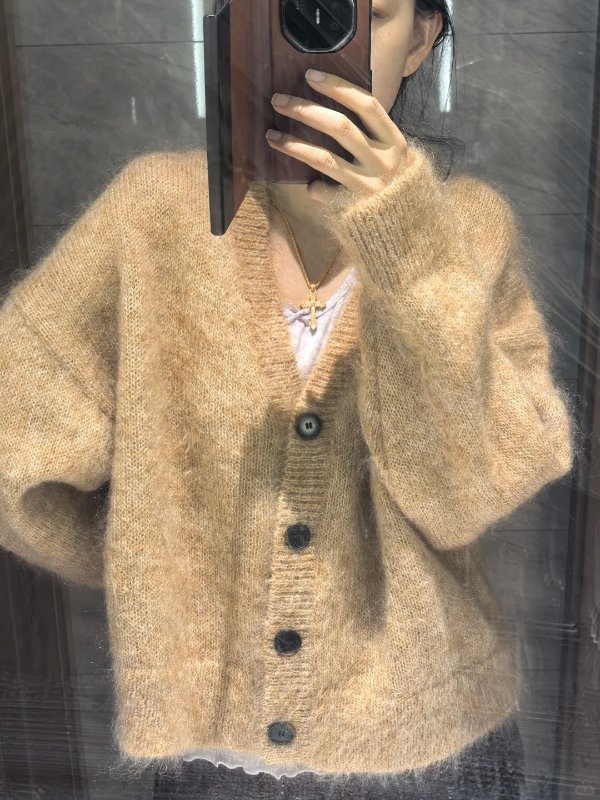 V领马海毛羊毛开衫