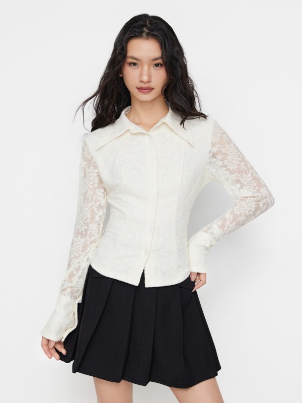 长袖花朵领衬衫