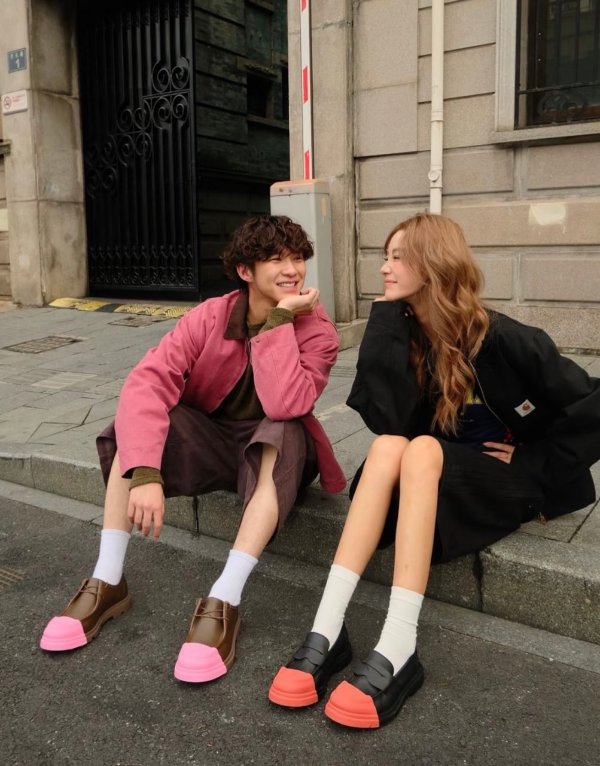 JUNCTION 灰色短靴