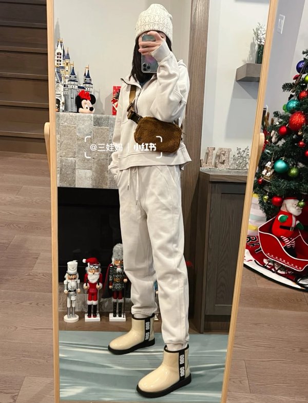 骨白色束脚慢跑裤