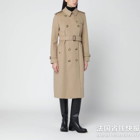 Burberry驼色羊绒大衣 