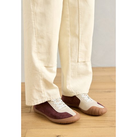 TWS 低帮板鞋 酒红色